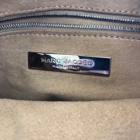 Marc Jacobs bag! - Picture 10 of 10